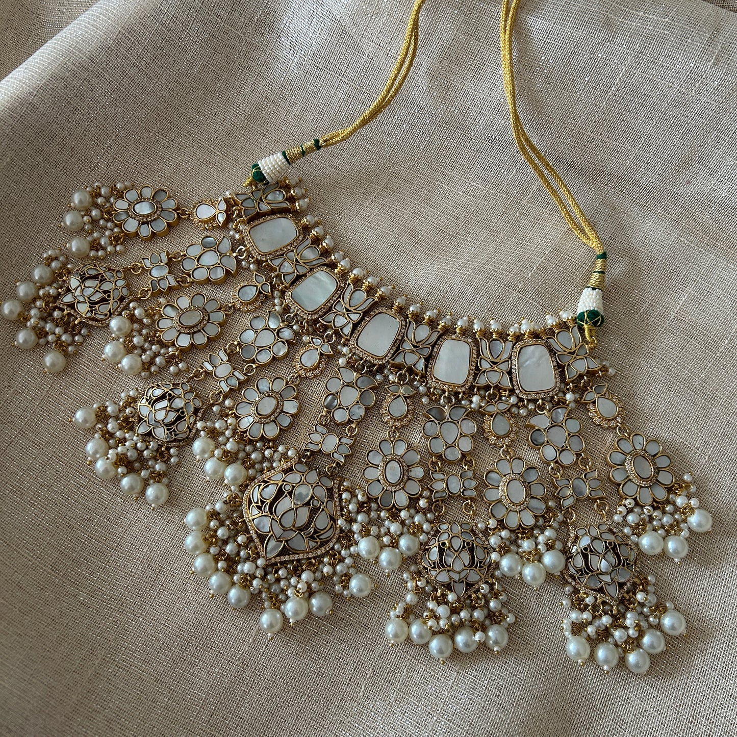 TAINA LUXE MOTHER OF PEARL SET (PRE-ORDER)