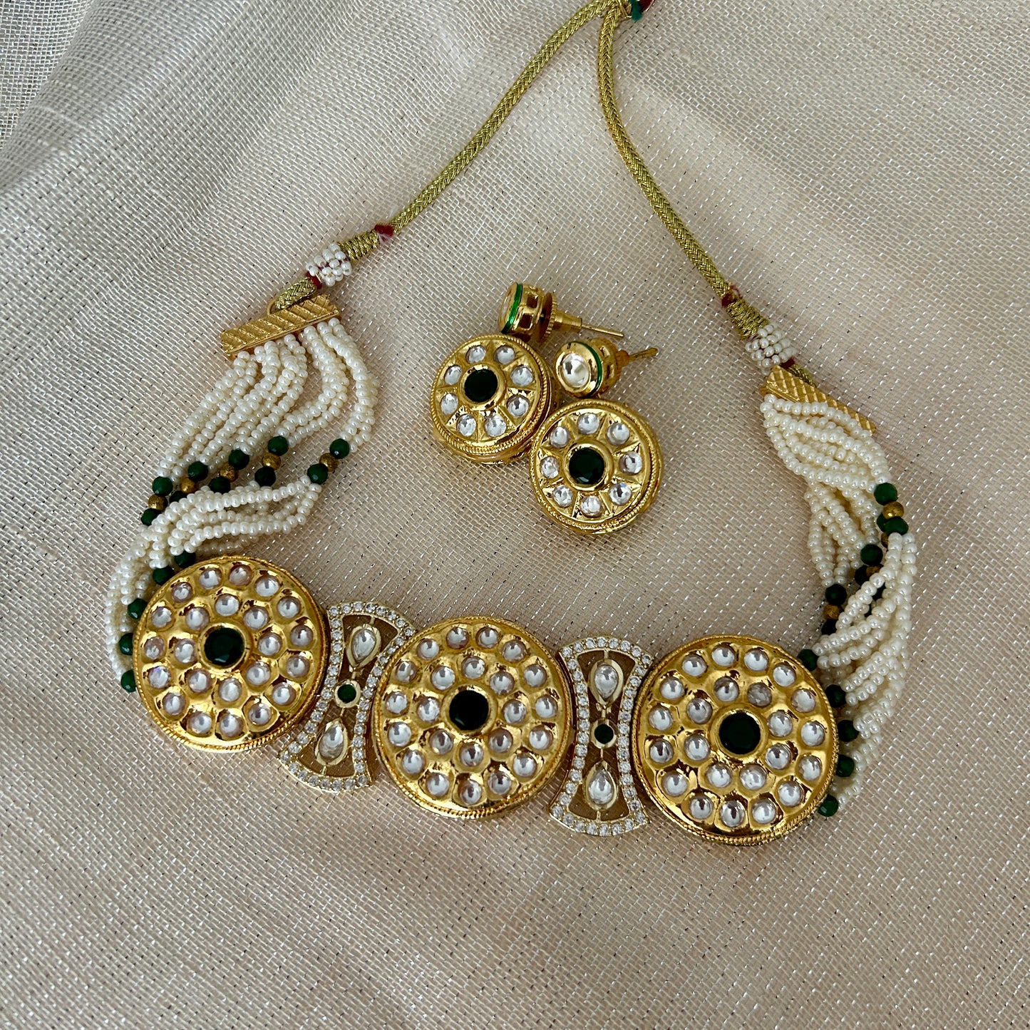 ANEEKA CHOKER SET
