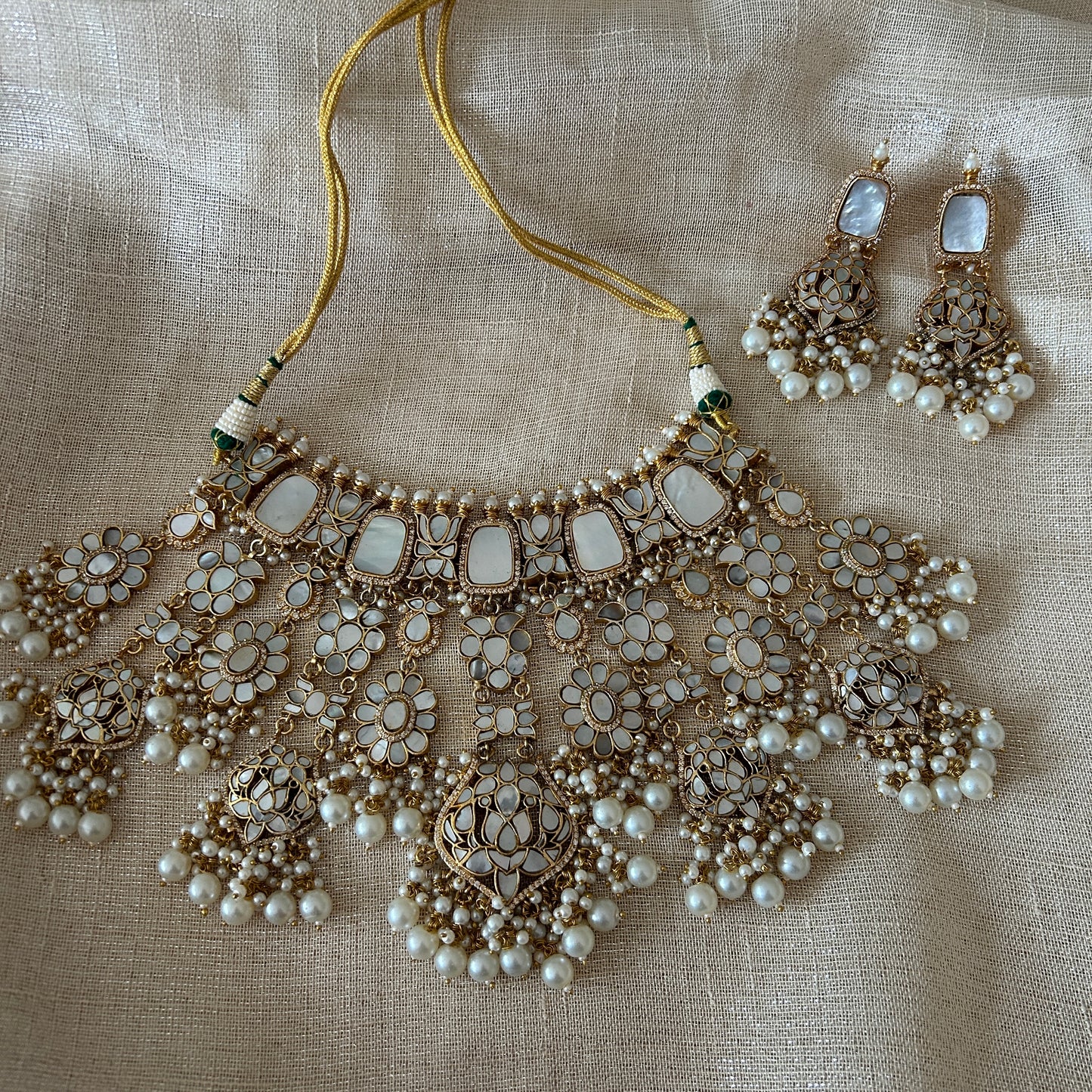 TAINA LUXE MOTHER OF PEARL SET (PRE-ORDER)