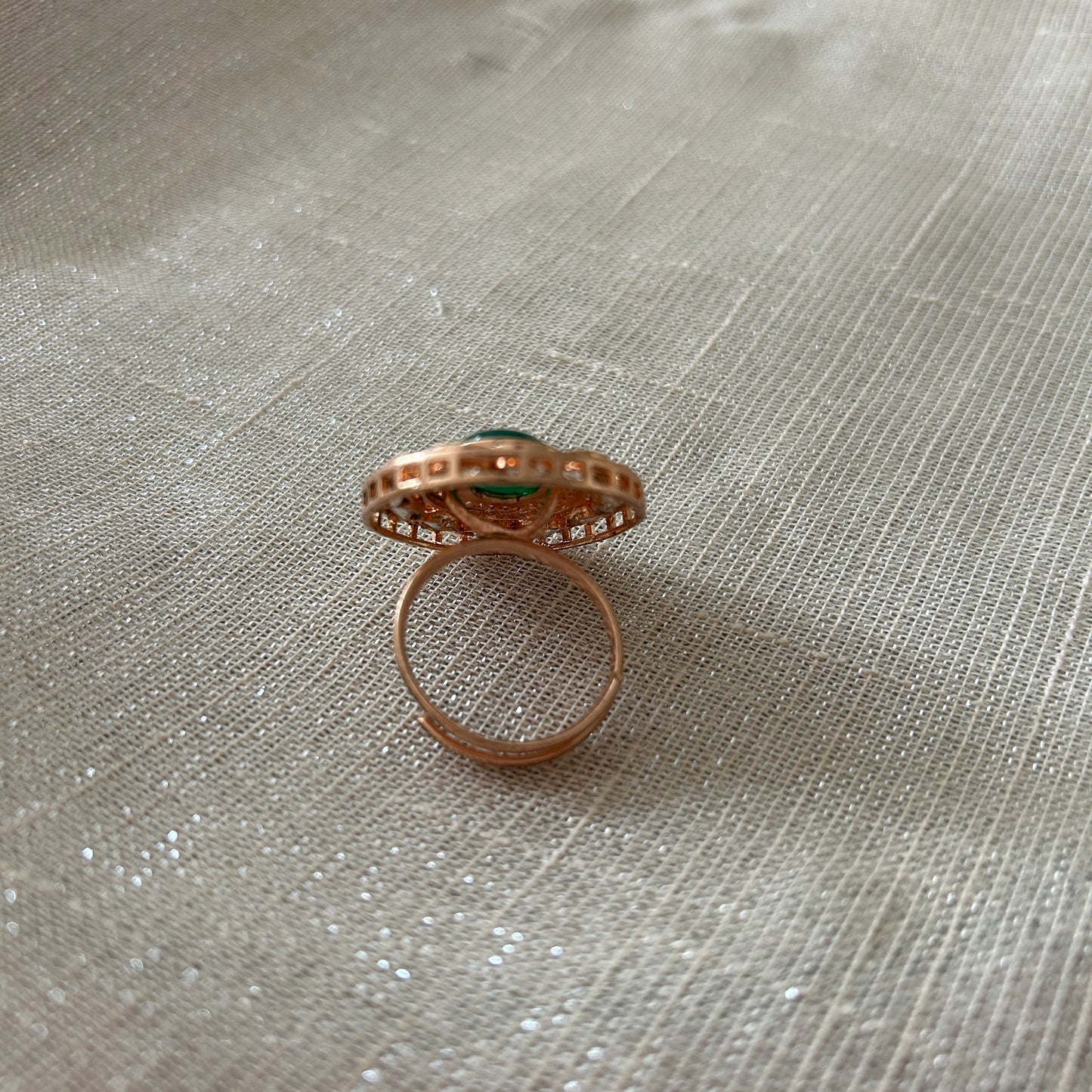 GREEN KUNDAN RING