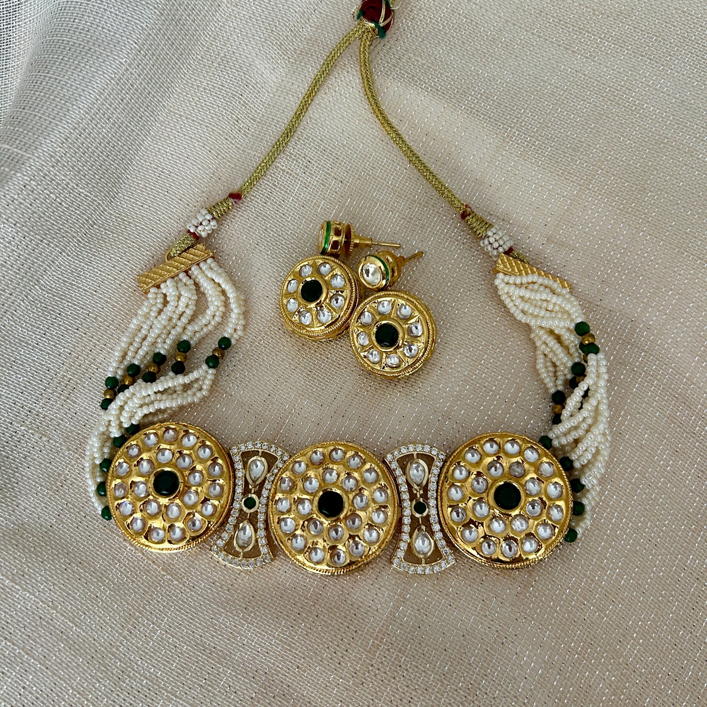 ANEEKA CHOKER SET
