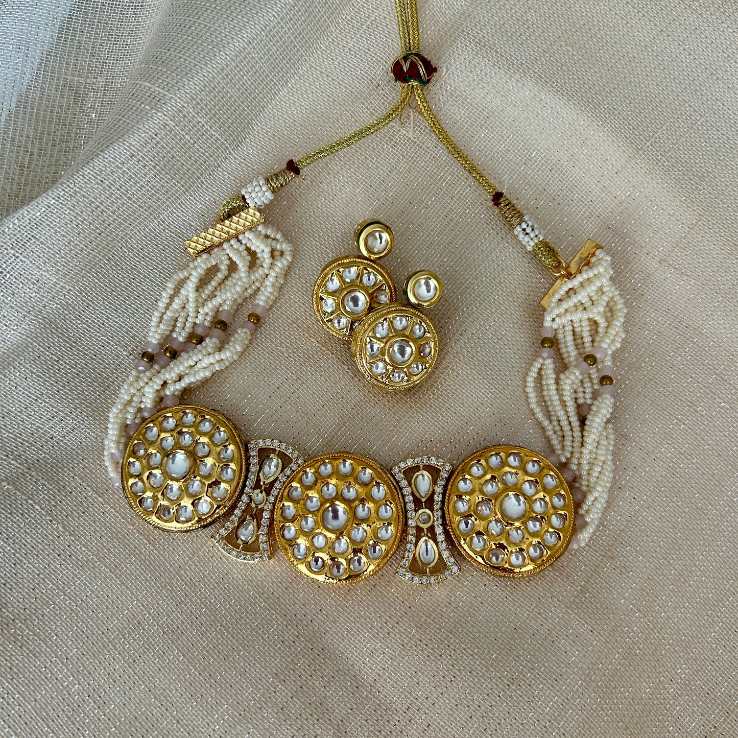 ANEEKA CHOKER SET
