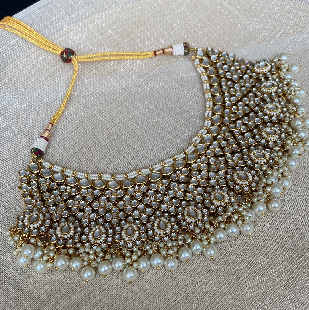 PAHRI PEARL SET
