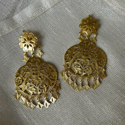 PIPPAL EARRINGS