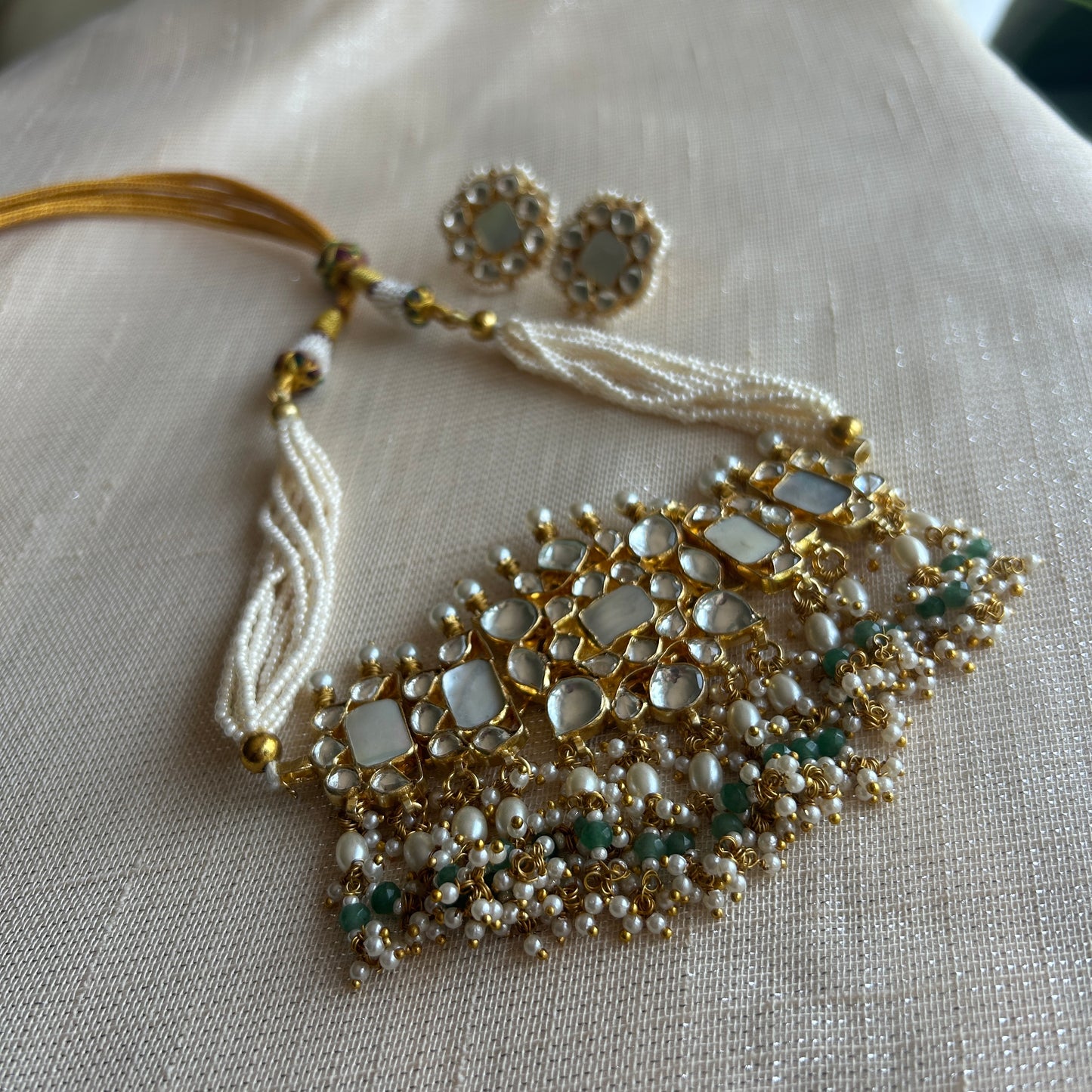 MOTHER OF PEARL NEET SET