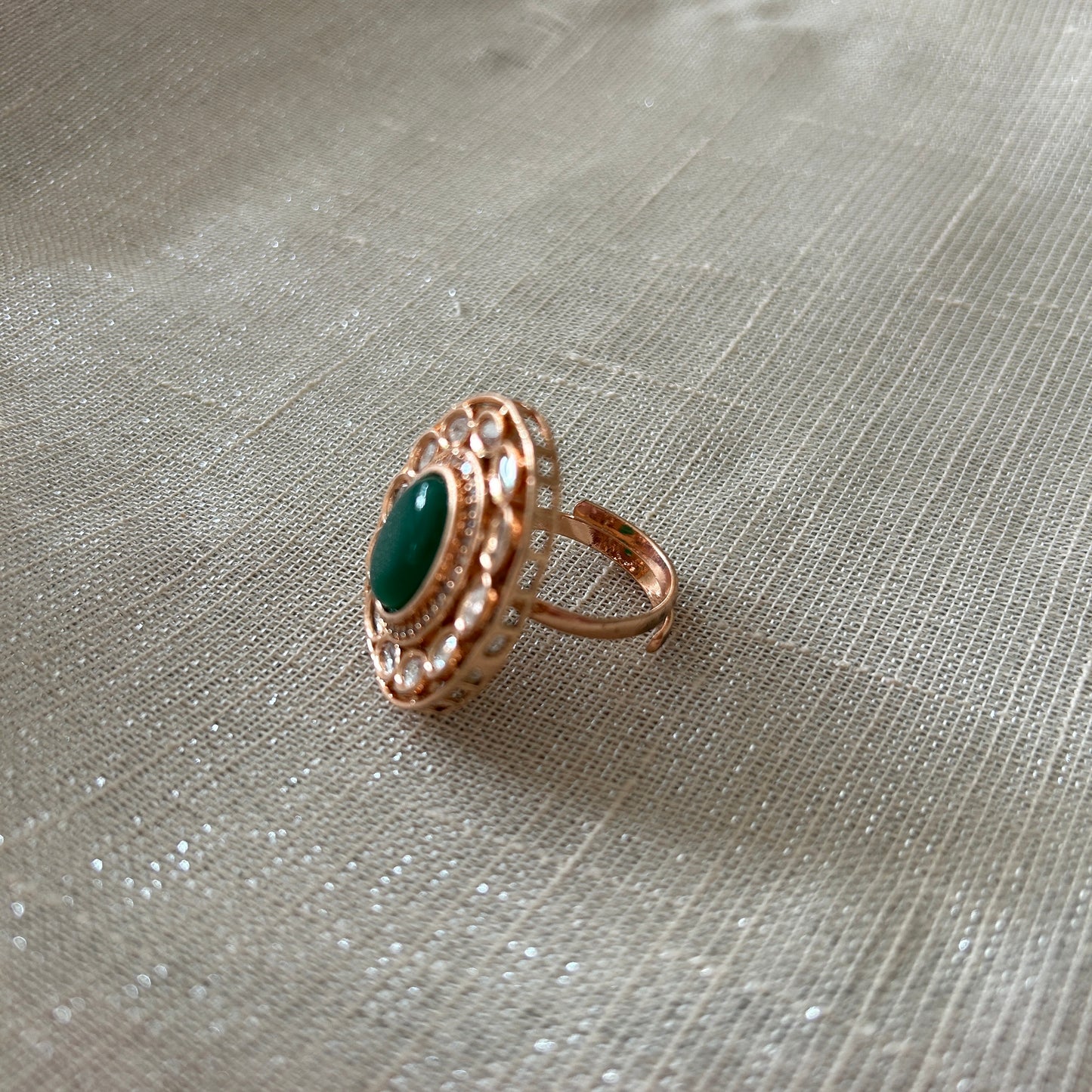 GREEN KUNDAN RING