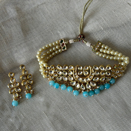 BLUE SOFI CHOKER SET