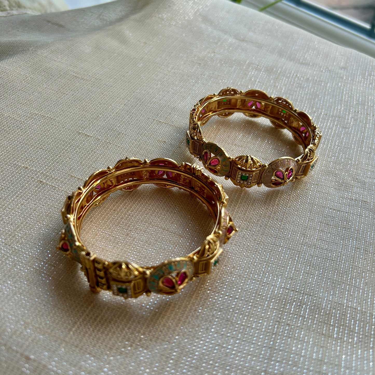 PASTEL KANGAN BANGLES