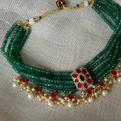 ISHIR GREEN BEAD SET