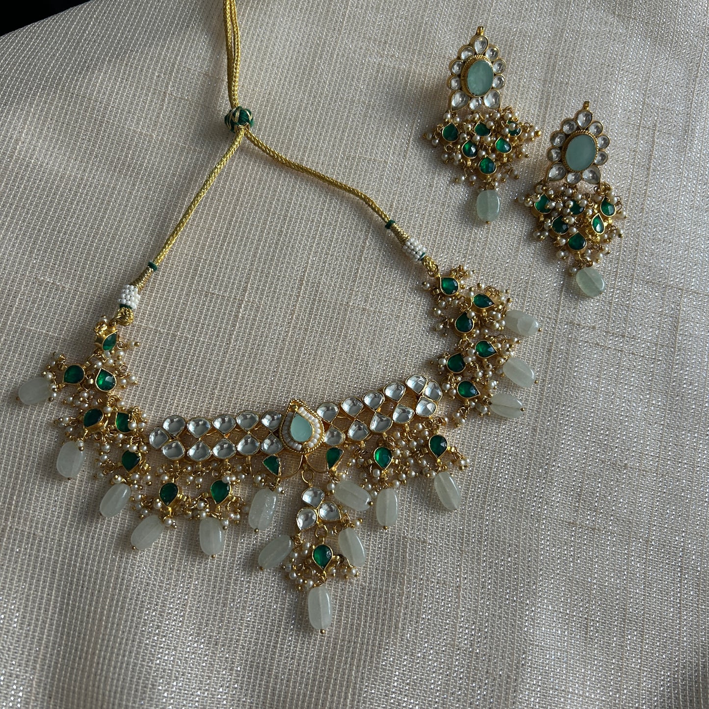 GREEN KUNDAN SET