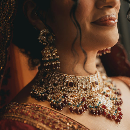 SHONA LUXE KUNDAN SET (PRE-ORDER)