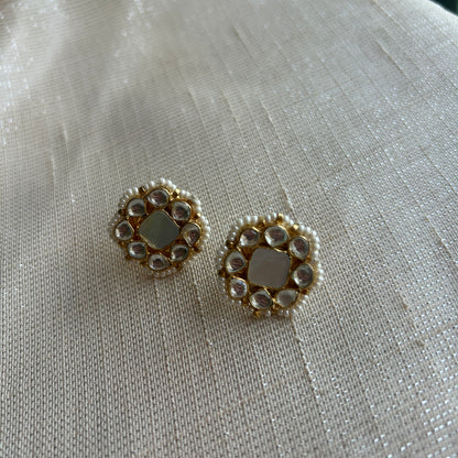 MOTHER OF PEARL NEET SET