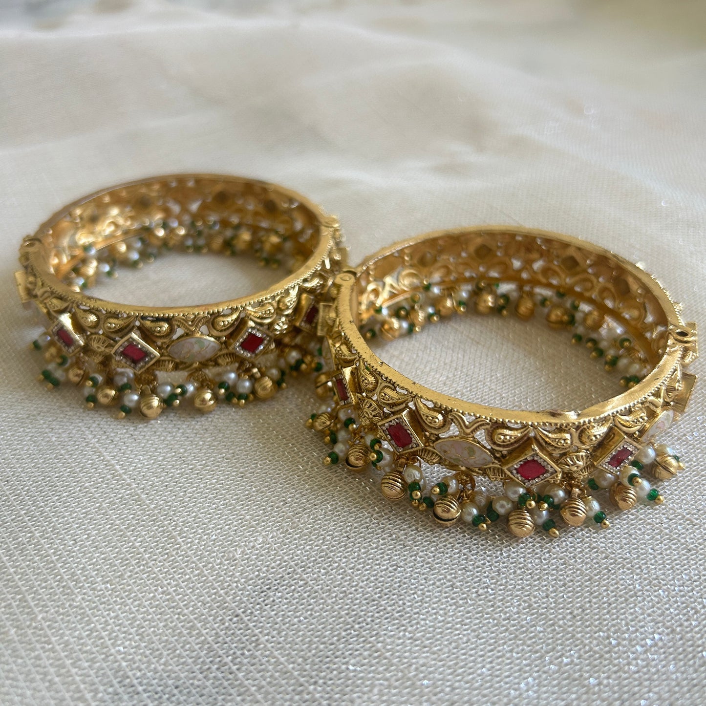 GOLDEN KANGAN BANGLES