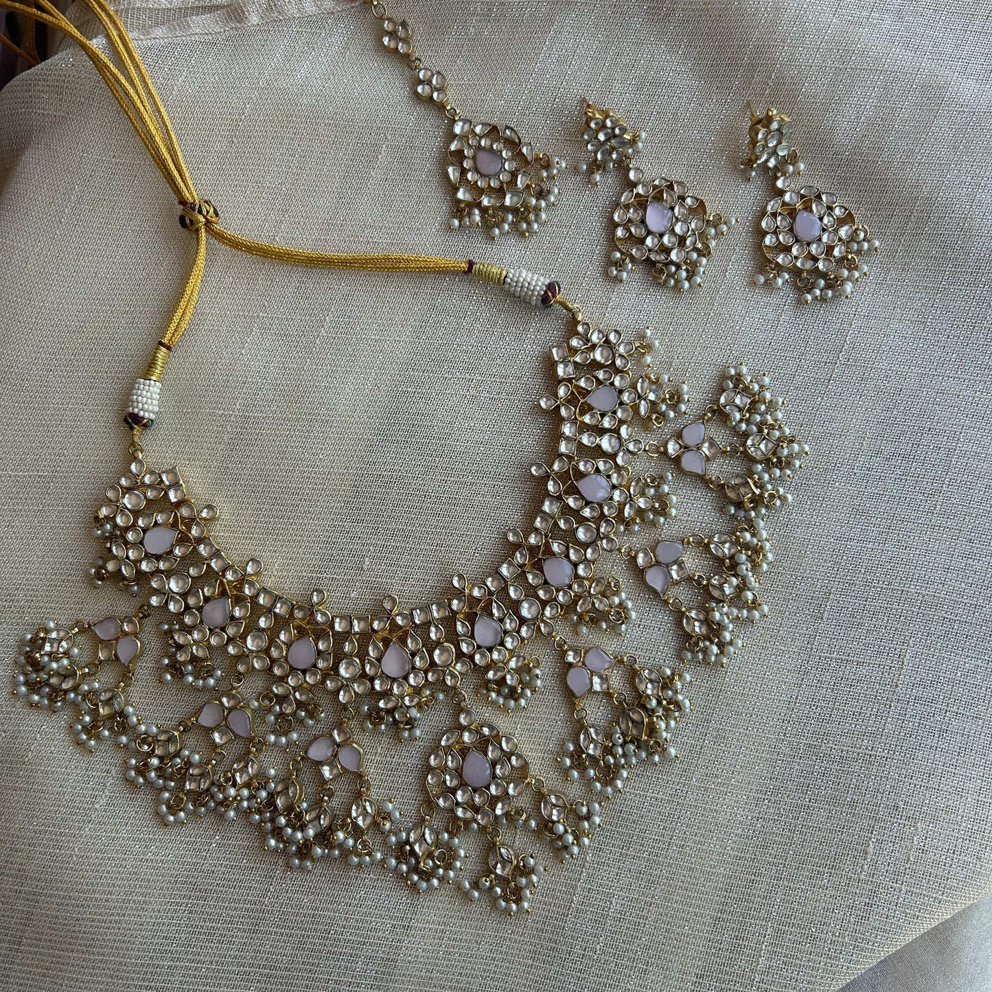 PINK ARYIN KUNDAN SET