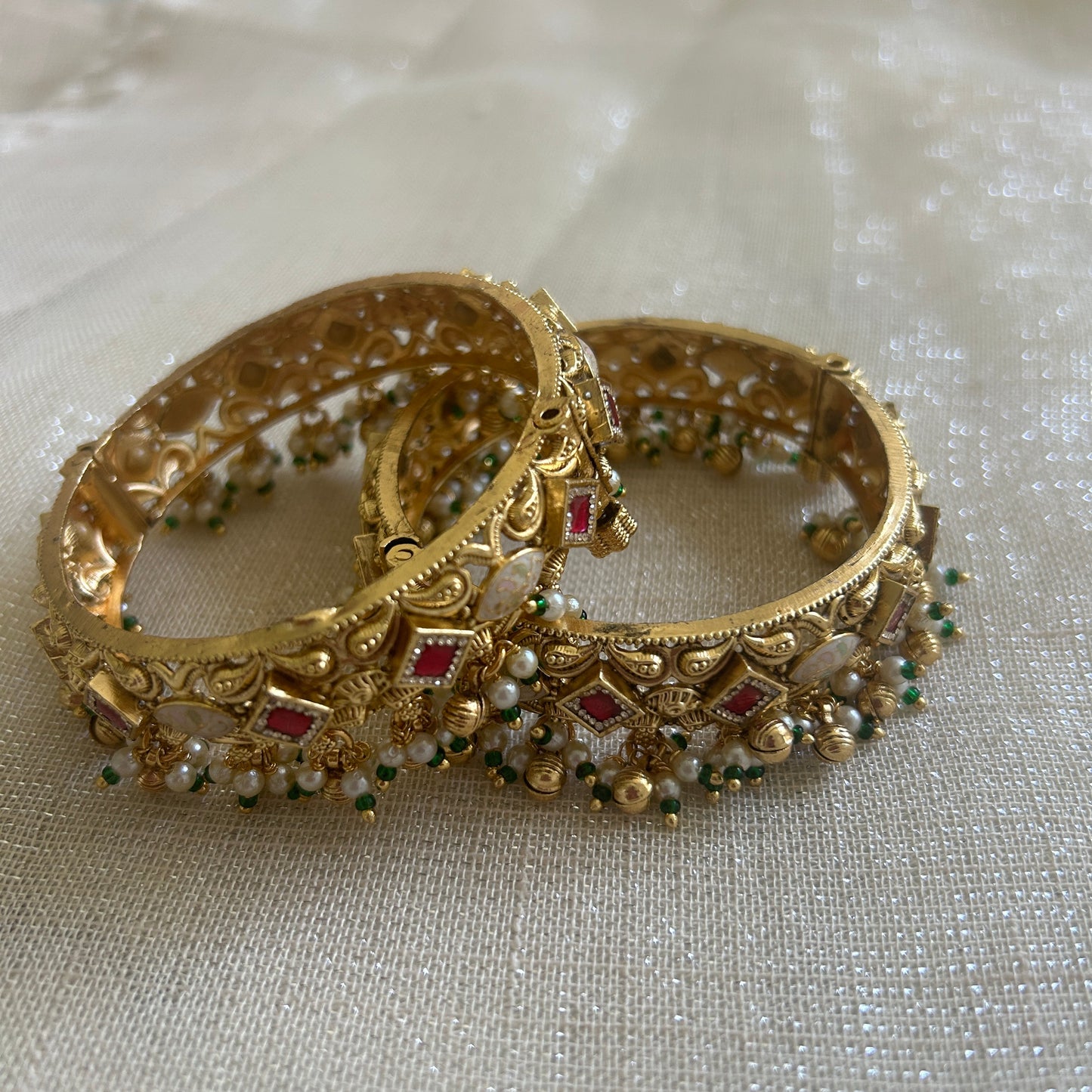 GOLDEN KANGAN BANGLES
