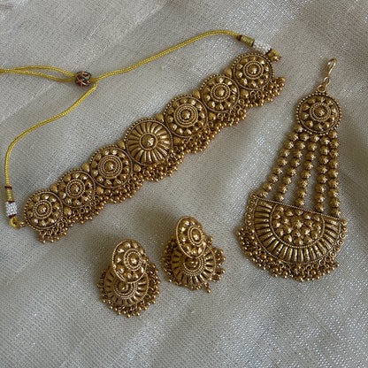 GOLD REGAL PASSA JHUMKI SET
