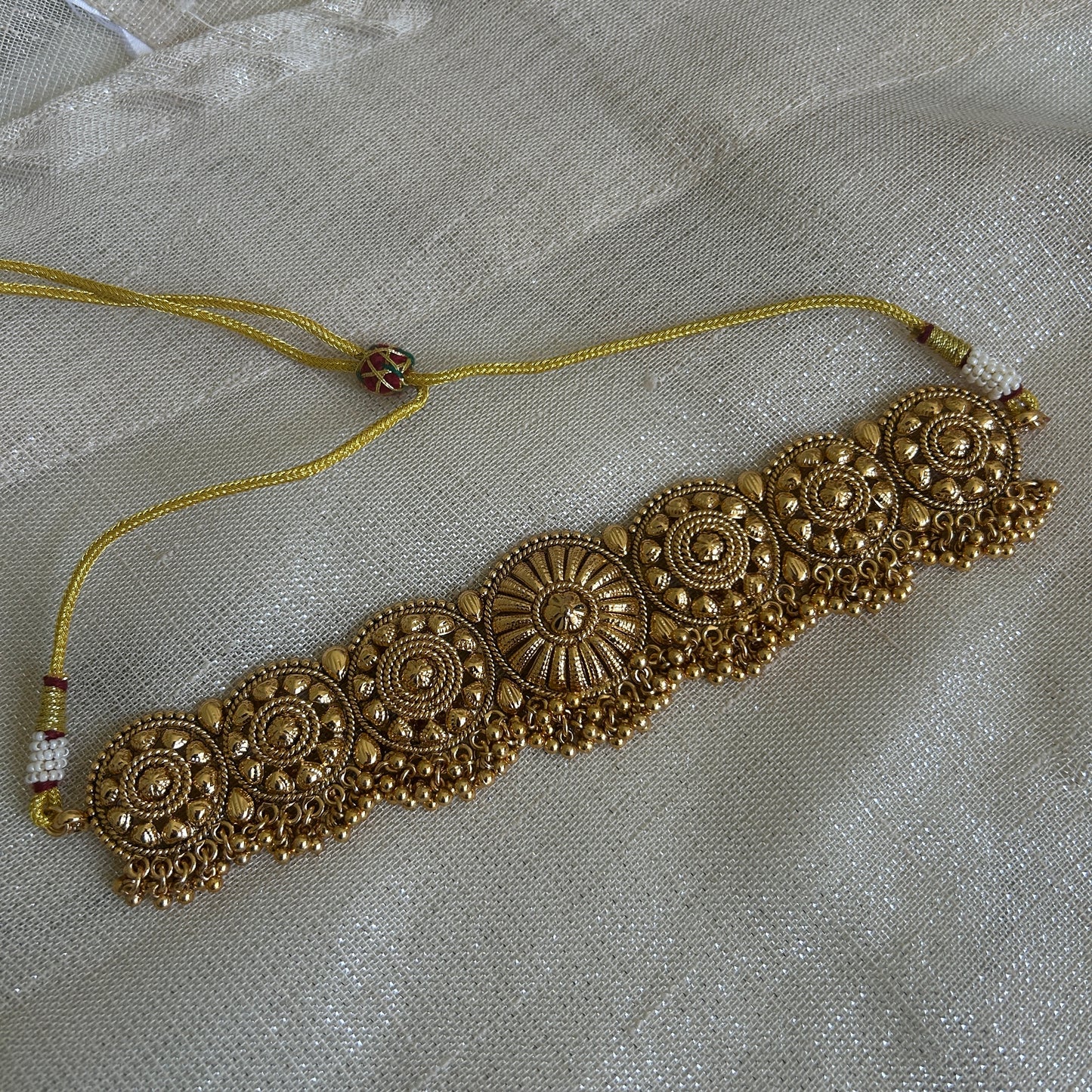 GOLD REGAL PASSA JHUMKI SET