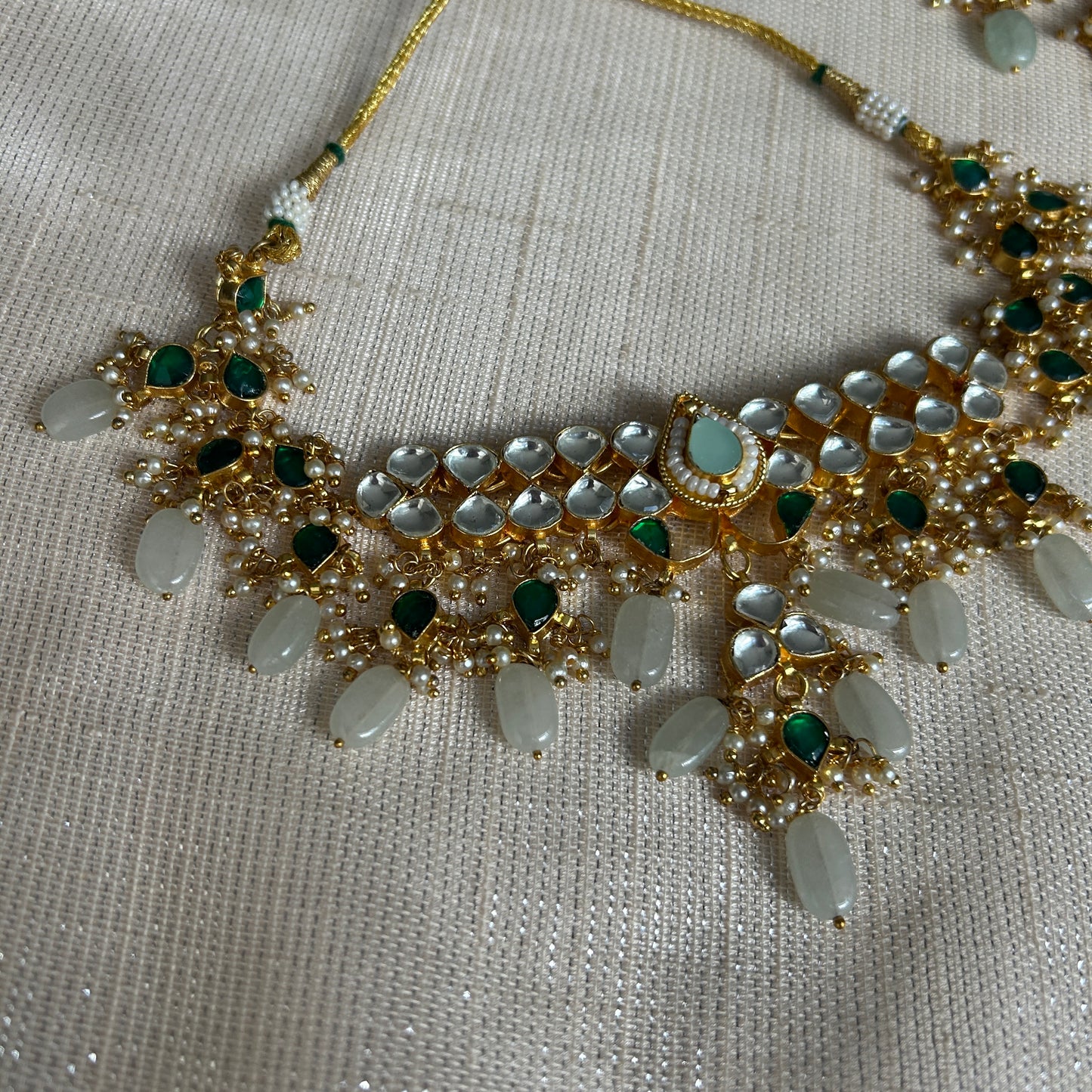 GREEN KUNDAN SET