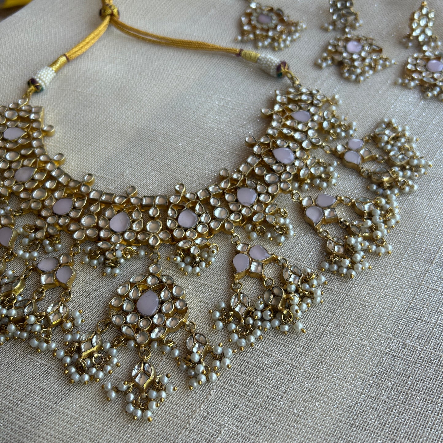 PINK ARYIN KUNDAN SET