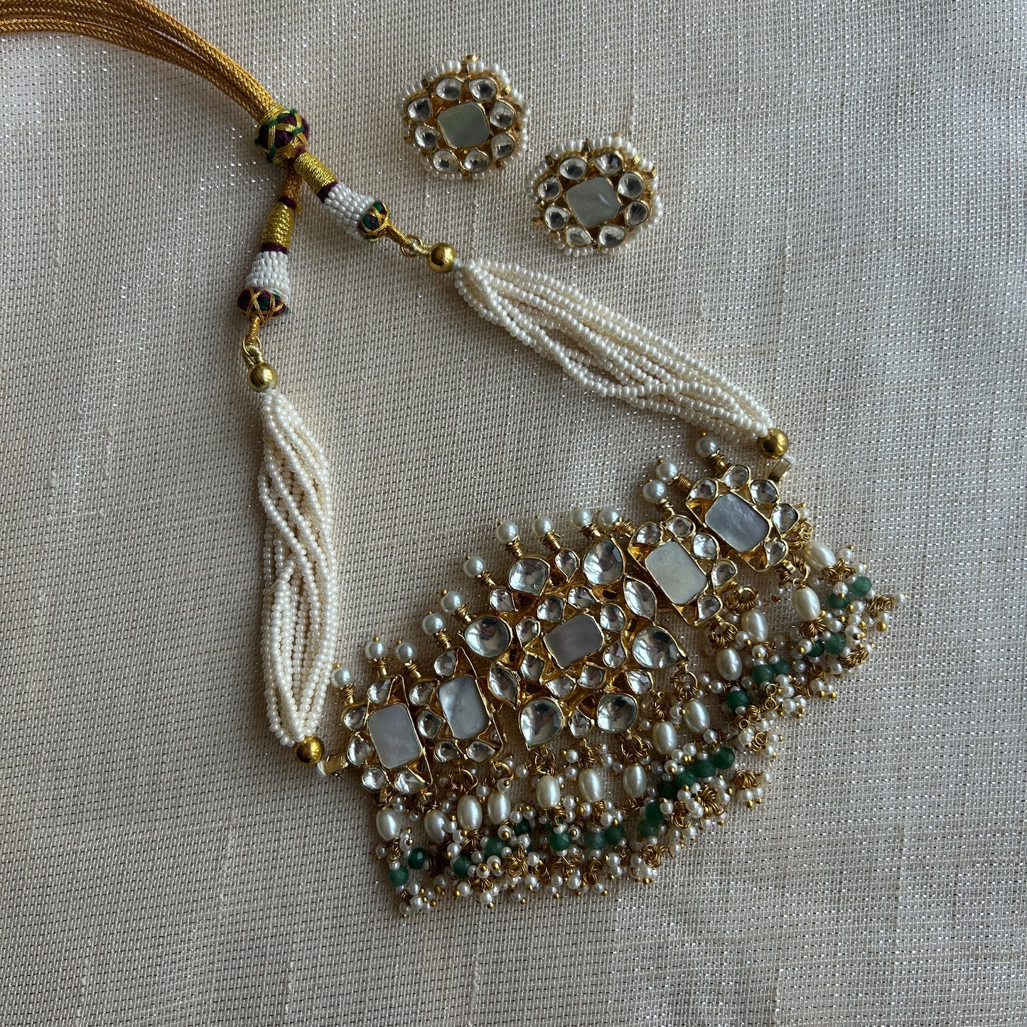MOTHER OF PEARL NEET SET