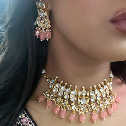 VAANI KUNDAN CHOKER SET