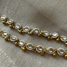 Load image into Gallery viewer, PEARL KUNDAN ANKLETS