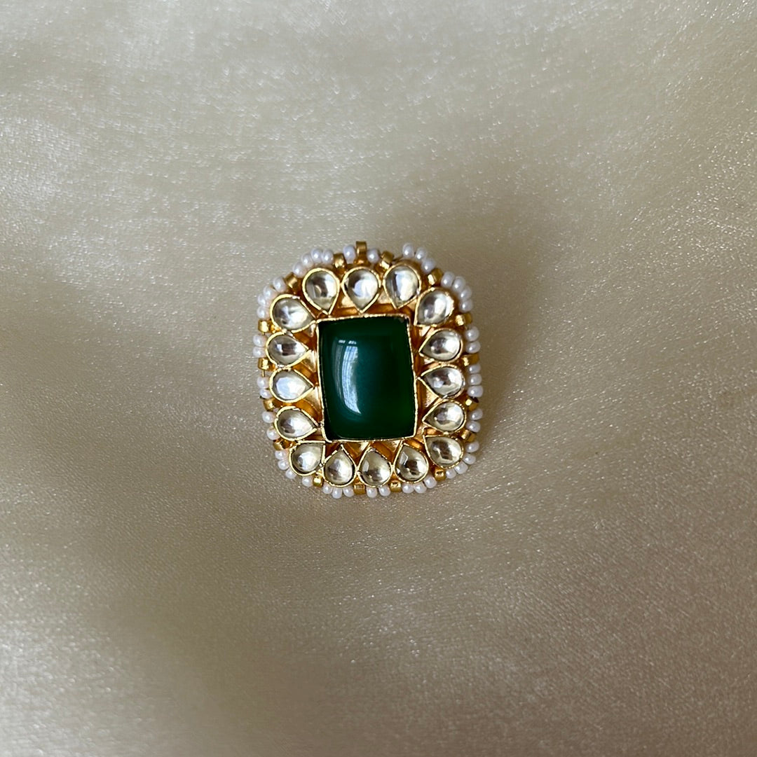 GREEN KUNDAN RING