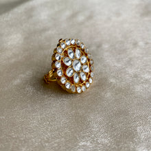 Load image into Gallery viewer, KUNDAN STATEMENT RING