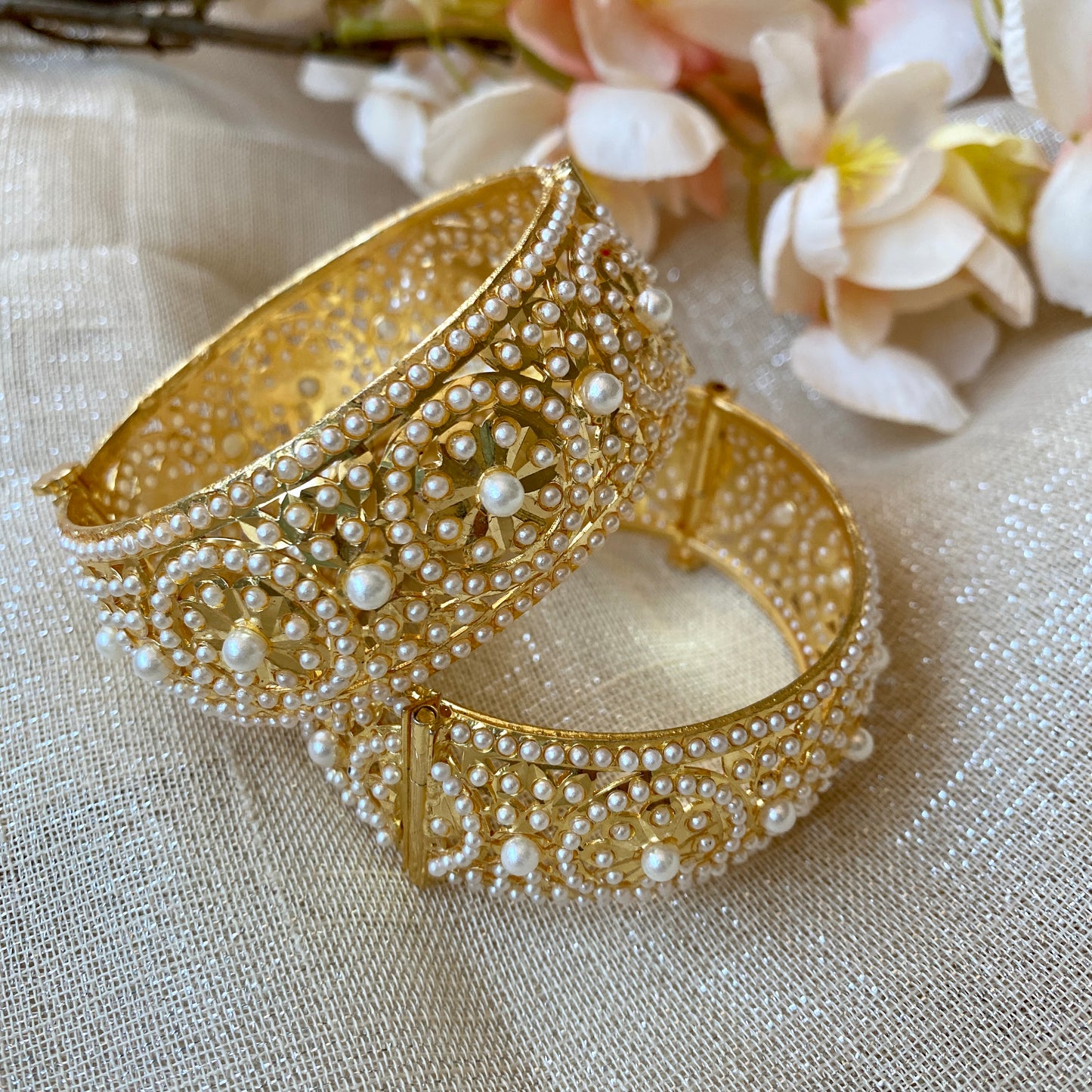 JADAU PEARL KADE BANGLES - The Jewel Project